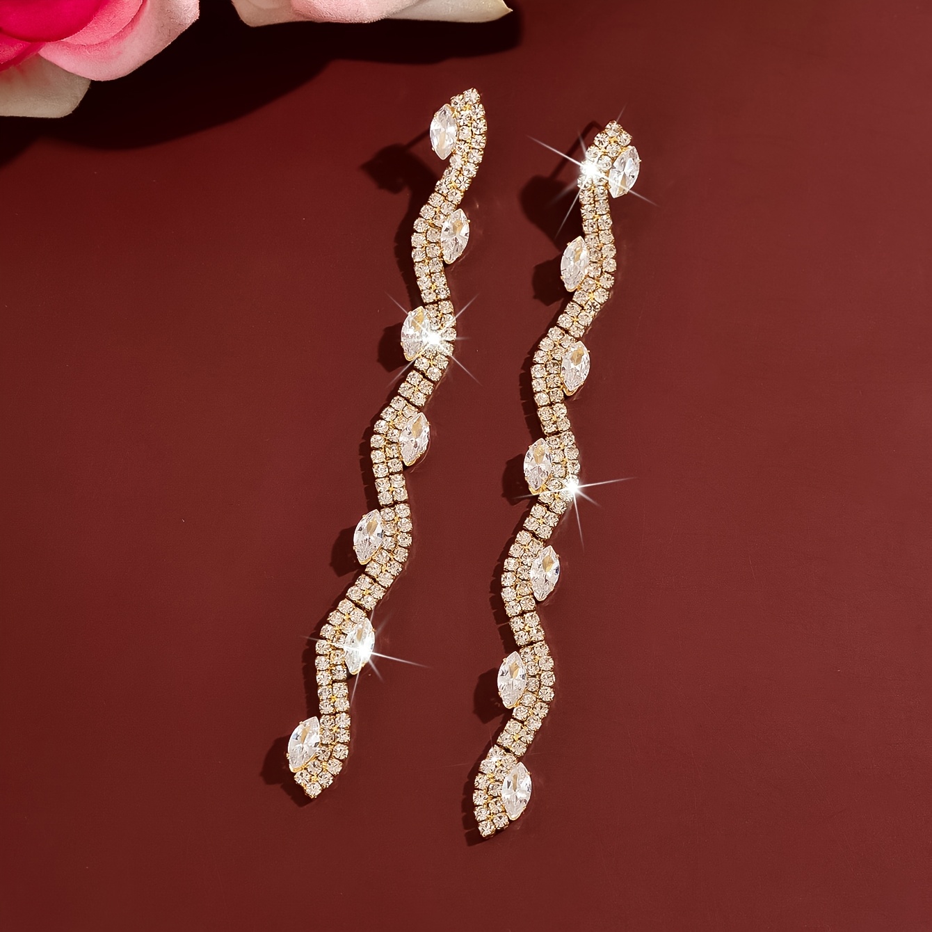 Women's Light Luxury S-shaped Wave Long Drop Earrings, Sparkling Design